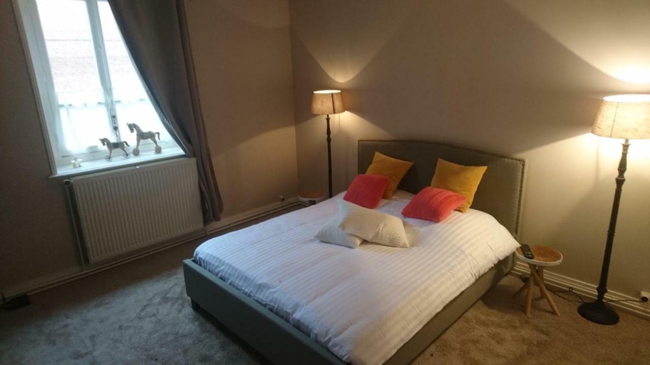 Au Pied Du Beffroi Appartement Arras Buitenkant foto